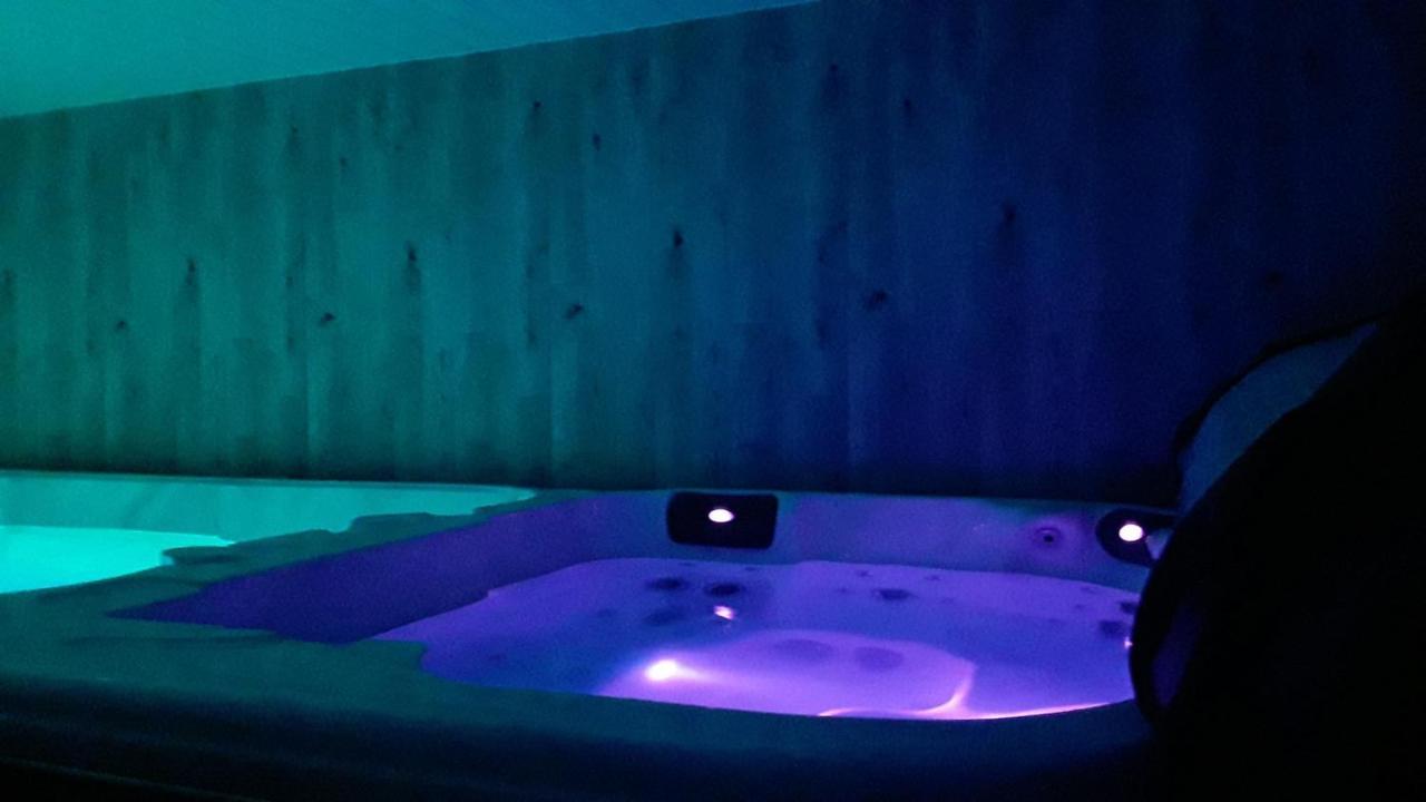 Amazing Cottage With Private Indoor Swim Pool And Hot Tub Grantown-on-Spey Εξωτερικό φωτογραφία